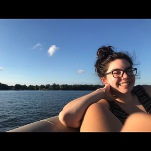 Meet your posher, Grace.